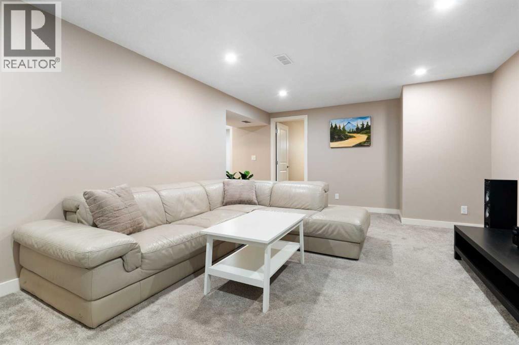 142 Winston Drive SW - 20