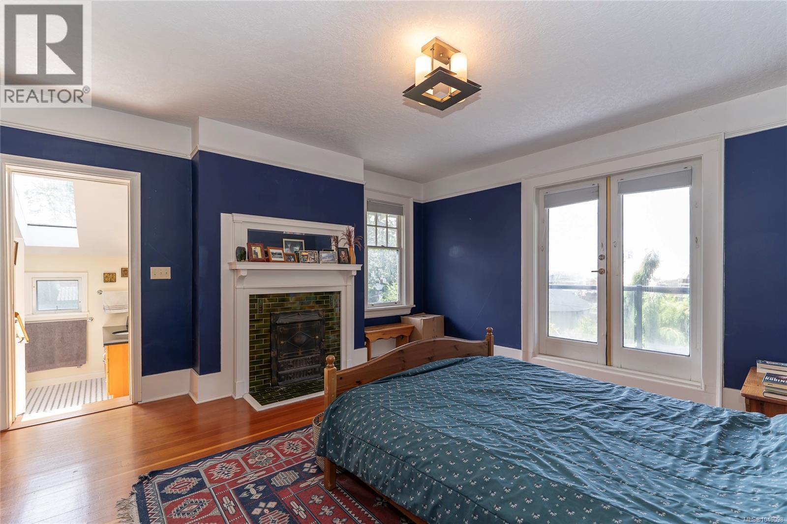 1377 Rockland Ave - 40