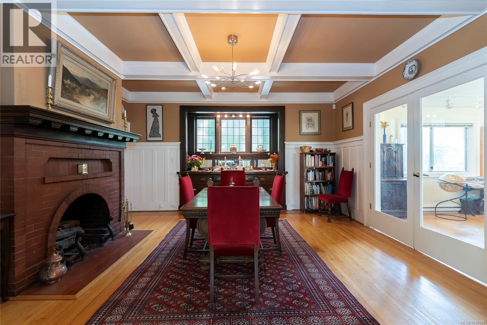 1377 Rockland Ave - 21