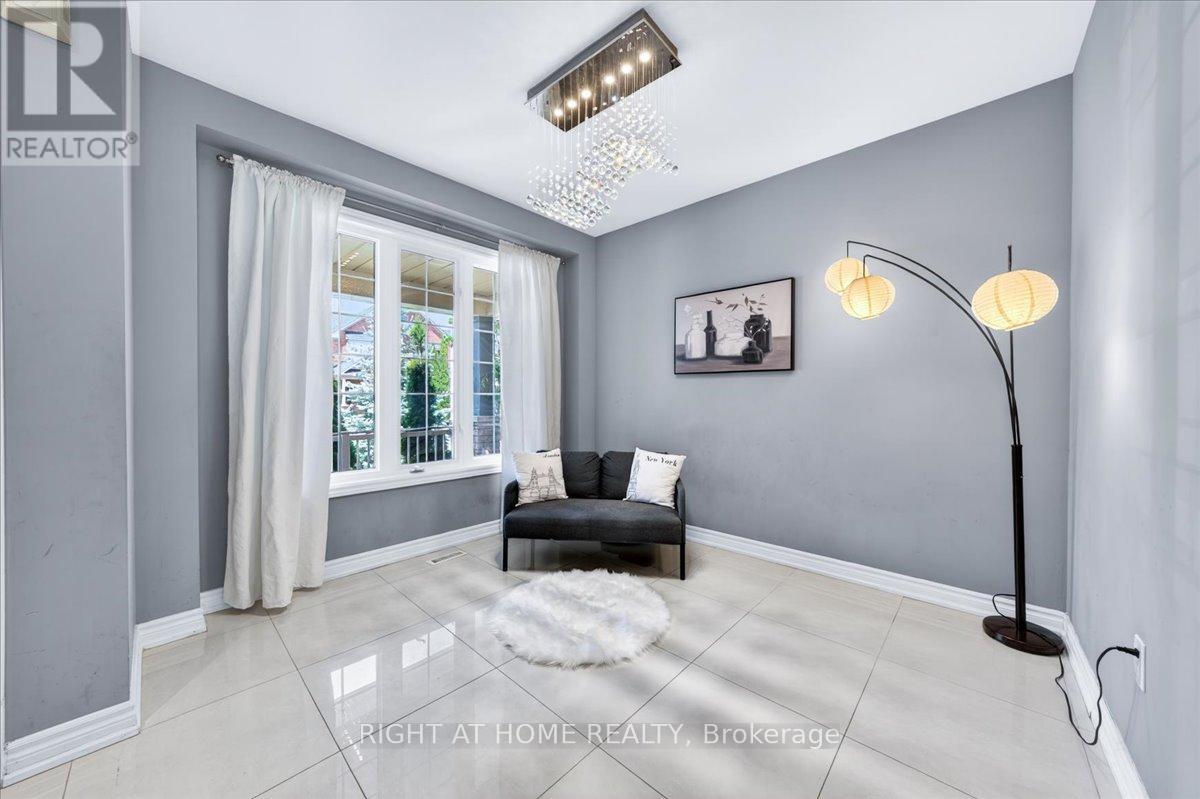 25 LONGWOOD AVENUE - 3