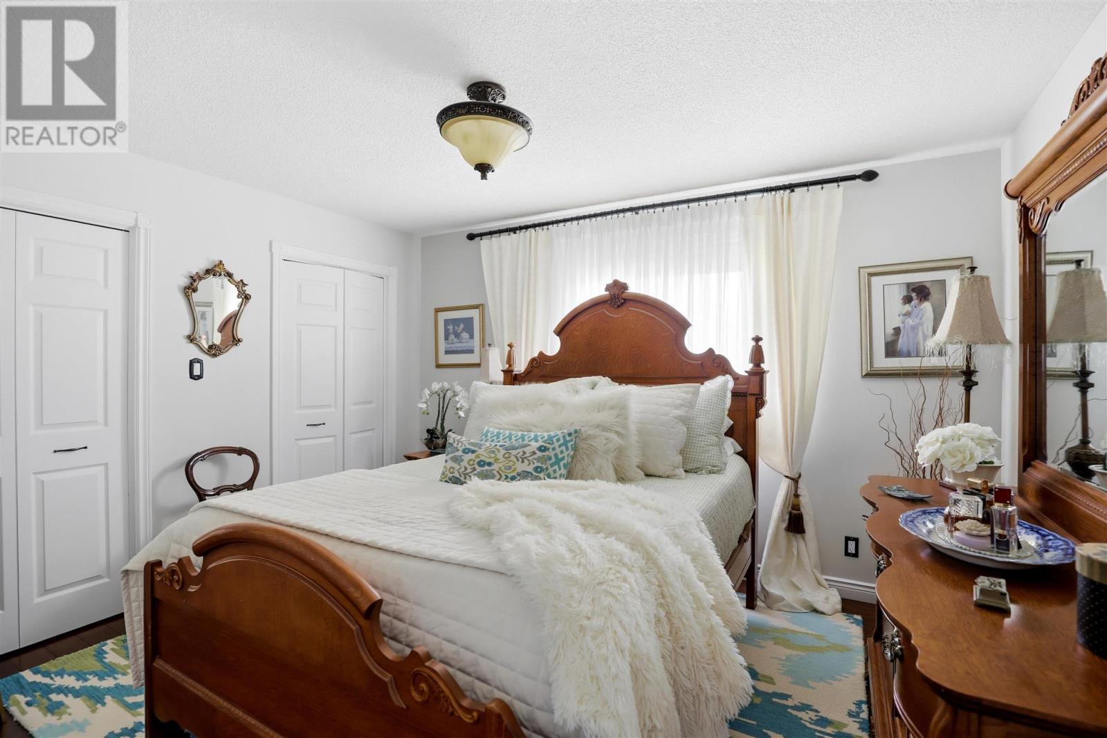 288 River RD - 16