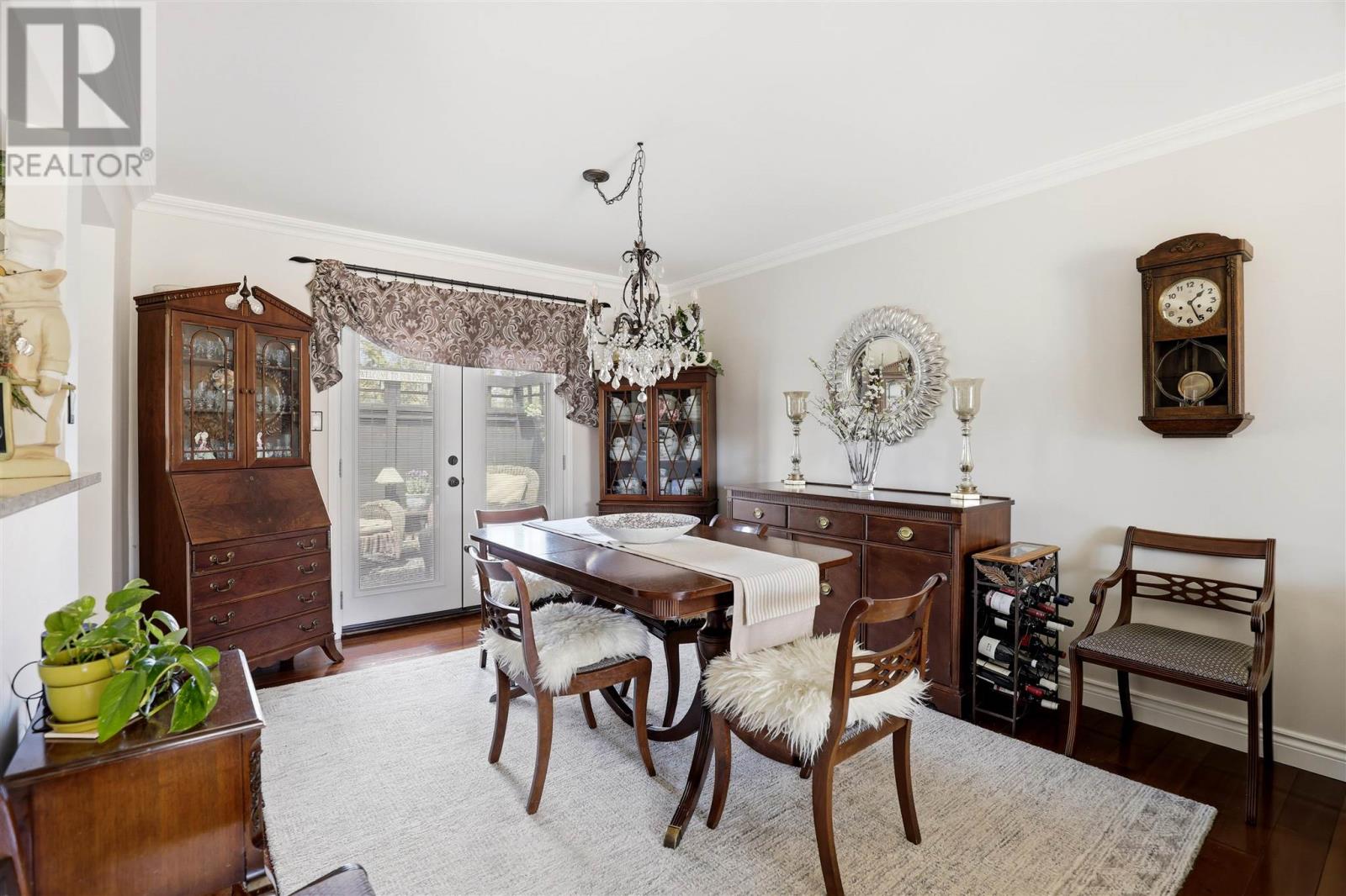 288 River RD - 10