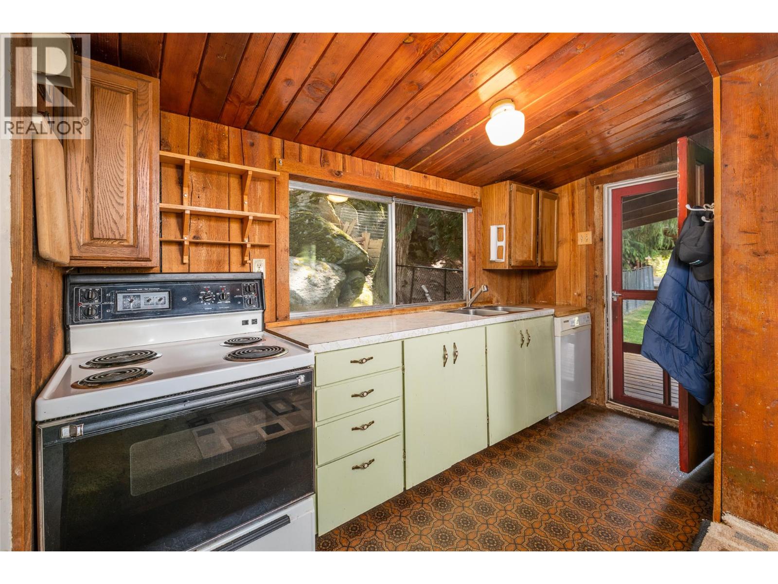 10208 TWIN BAYS Road - 45