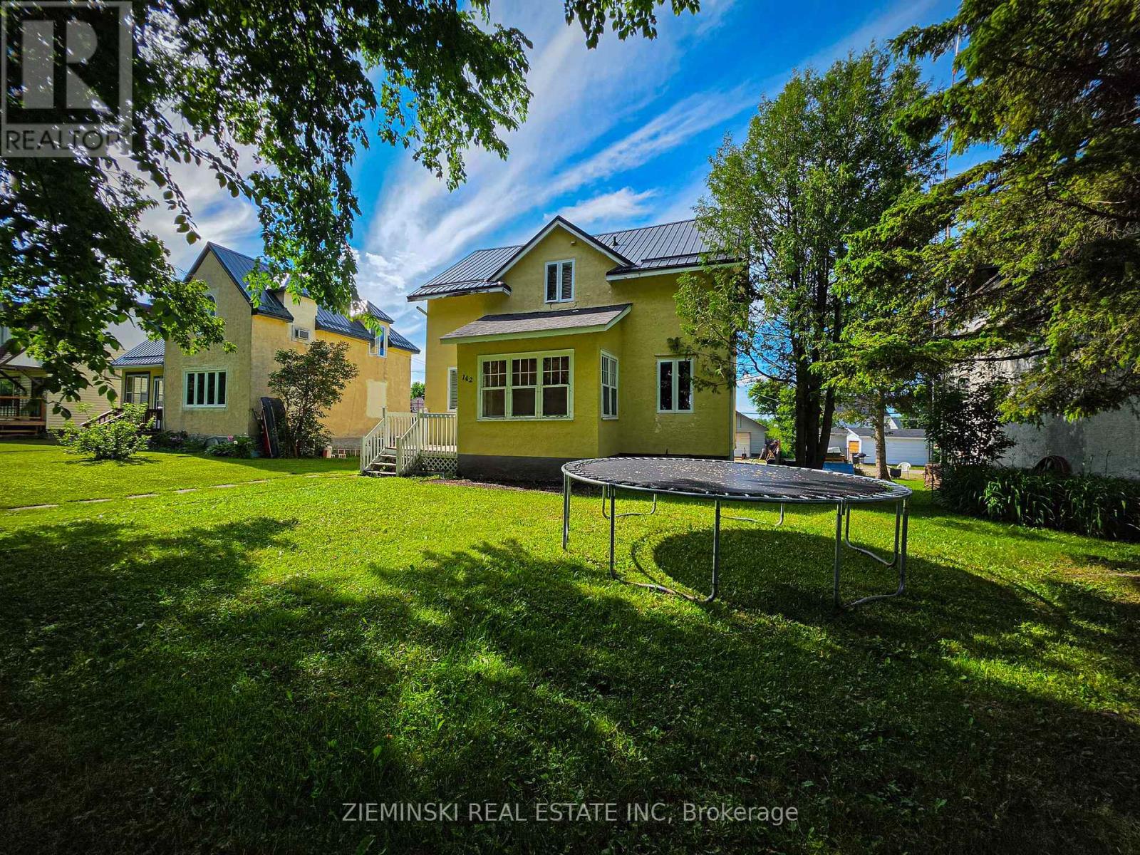 142 DEVONSHIRE AVENUE - Image 35