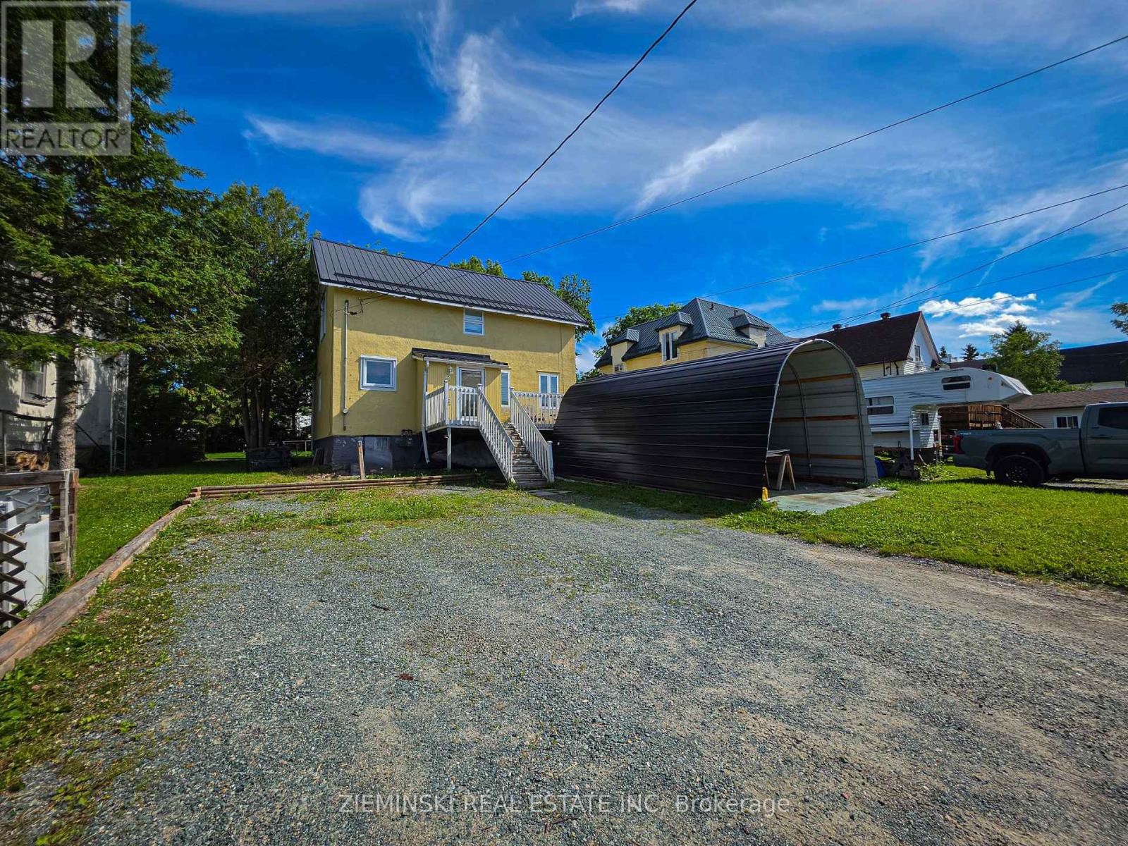 142 DEVONSHIRE AVENUE - Image 36
