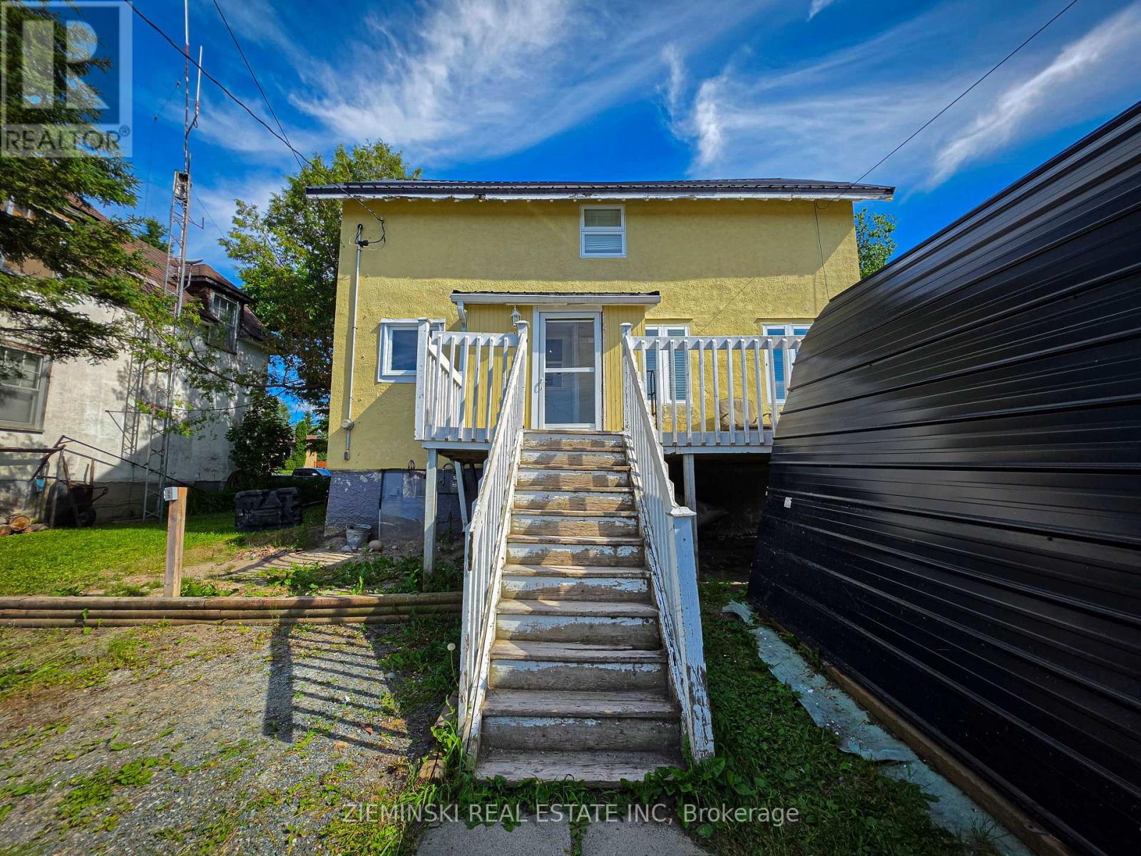 142 DEVONSHIRE AVENUE - Image 37