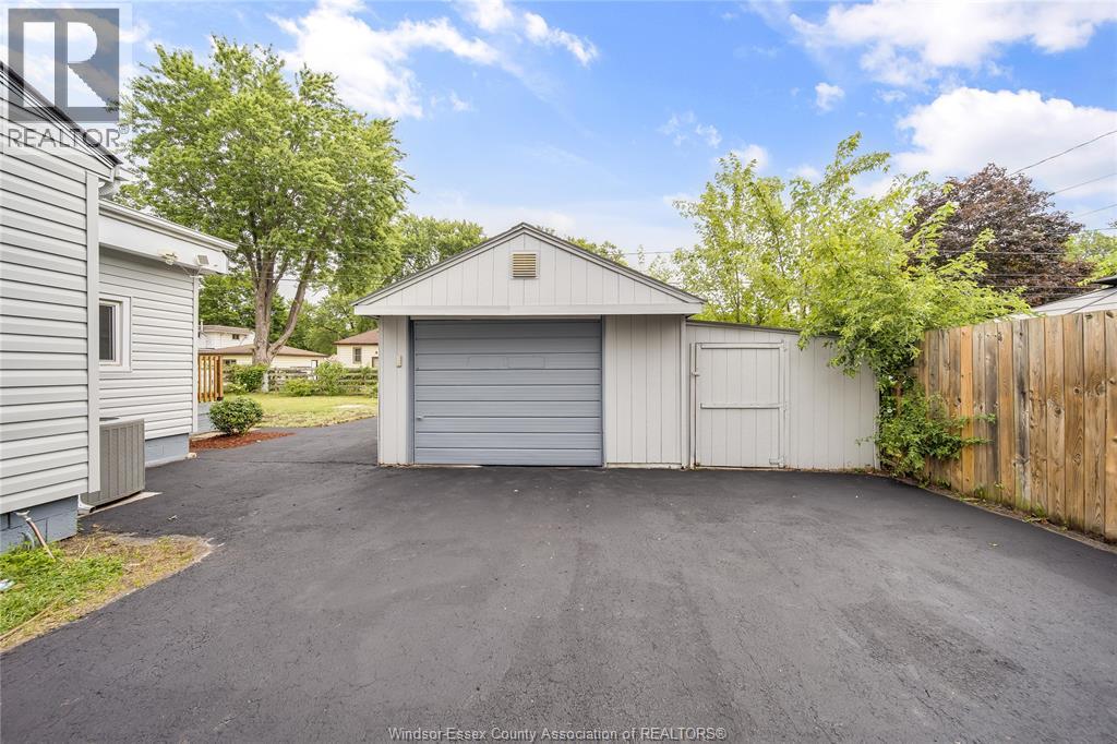 3210 BLISS ROAD - 41