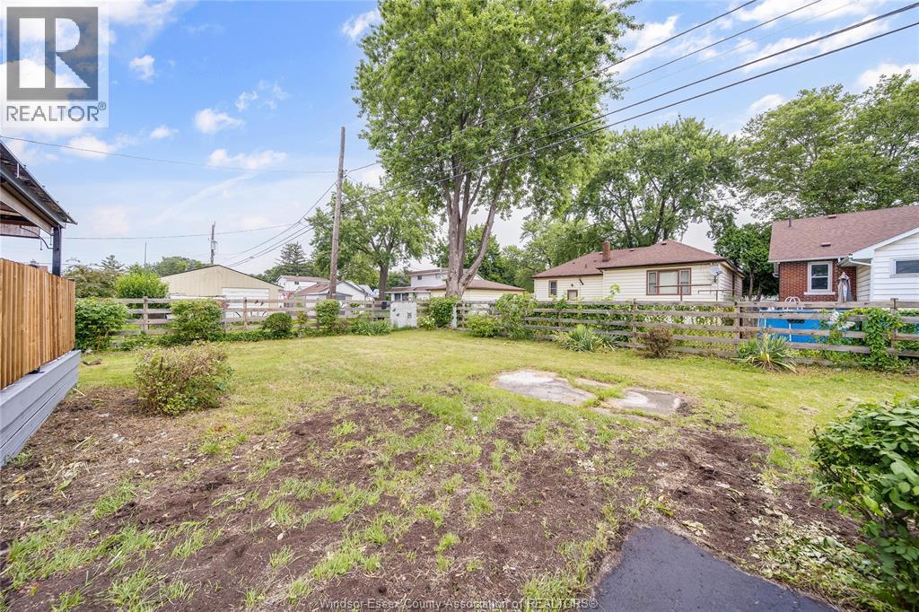 3210 BLISS ROAD - 42