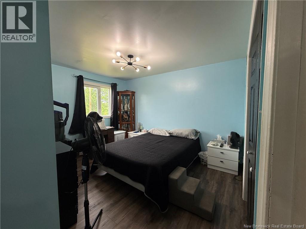 208 Rue Adelard - 23