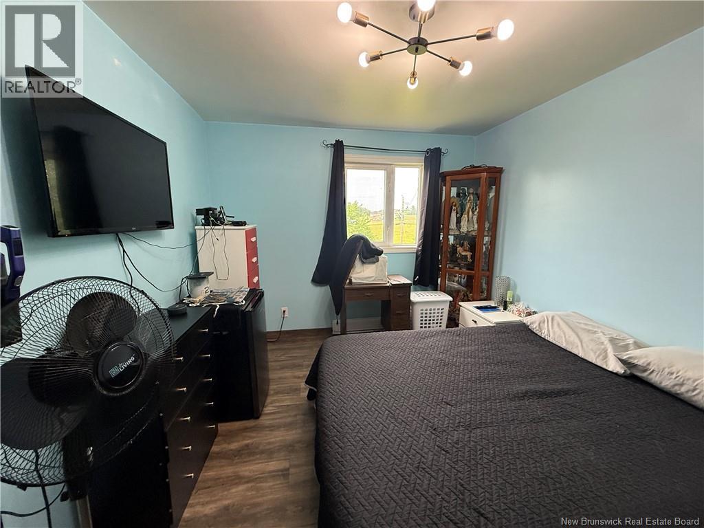 208 Rue Adelard - 24