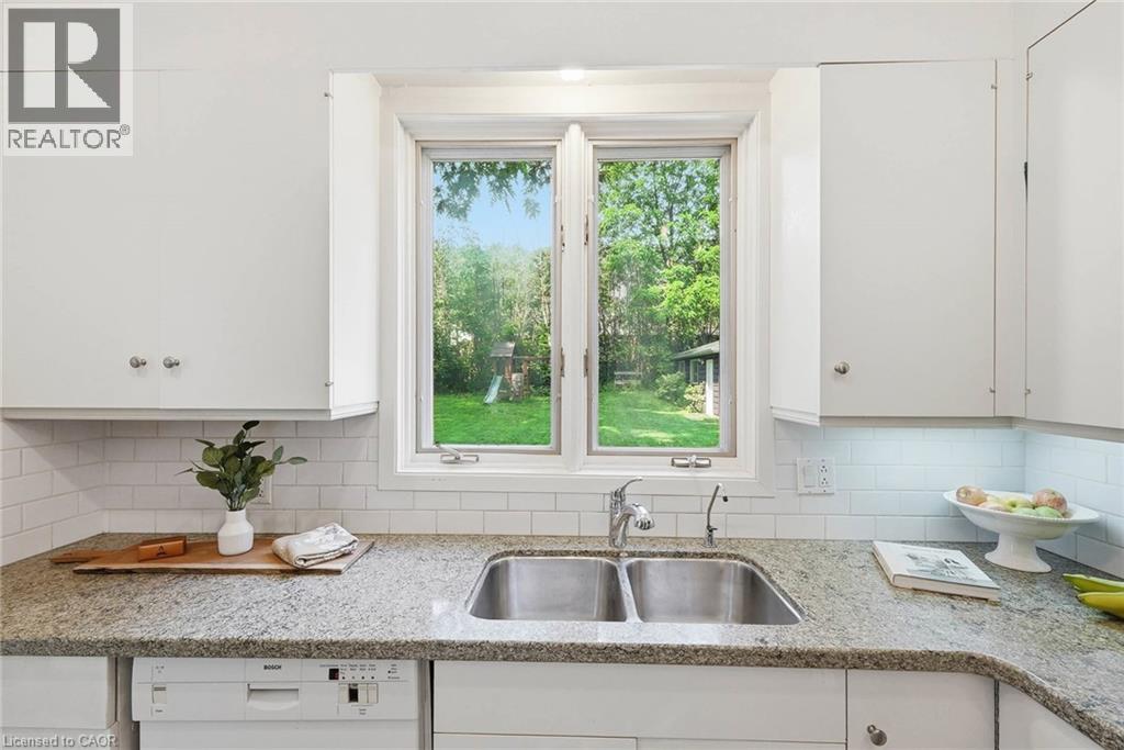 214 WEST RIVER Road - 15