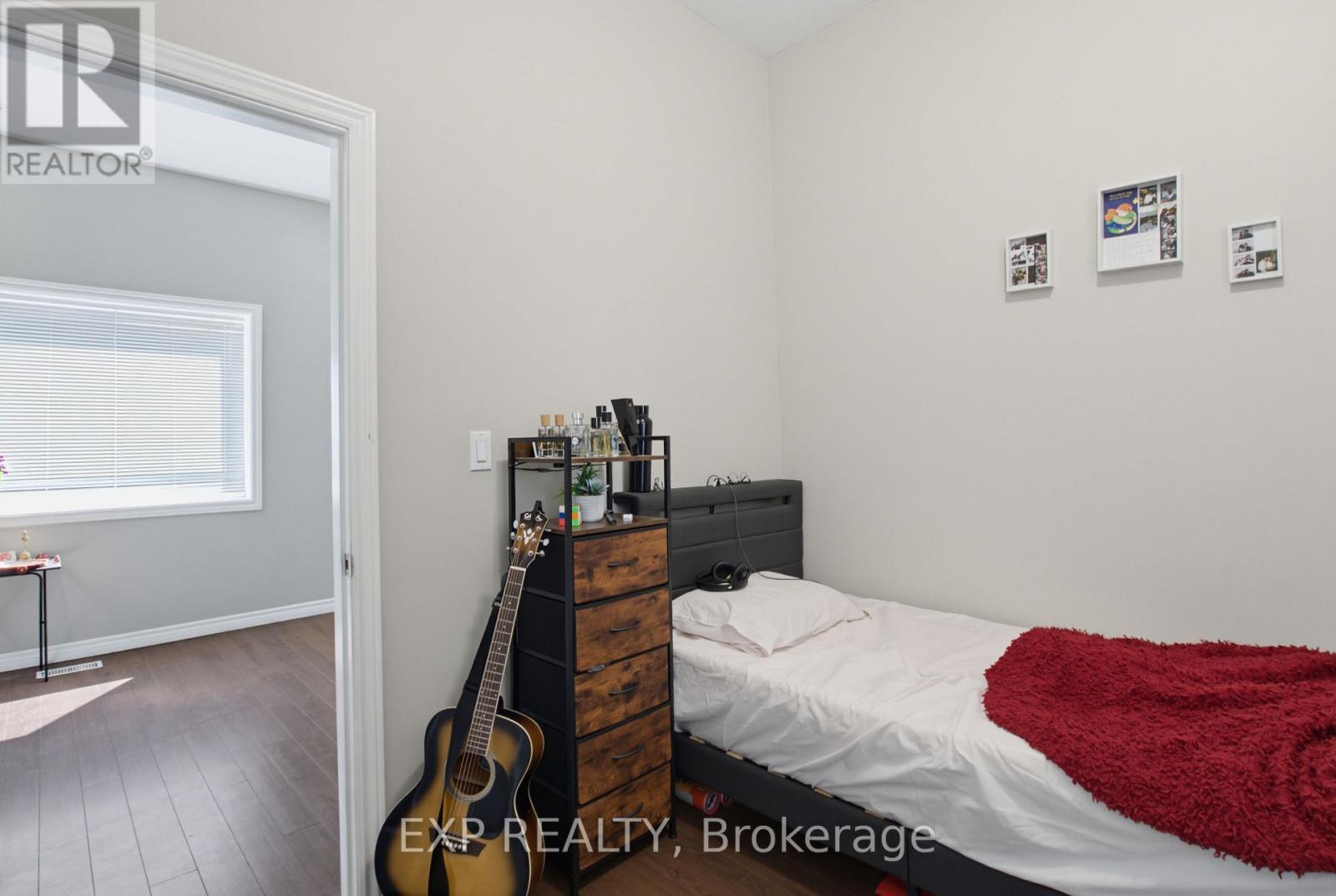 121 MOUNT PLEASANT AVENUE - 11