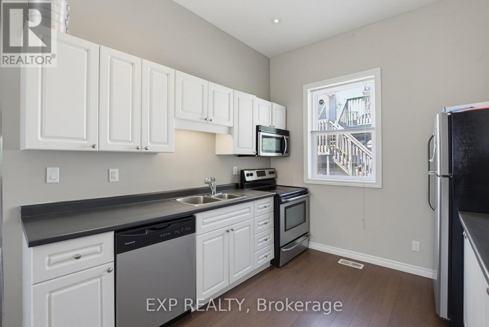 121 MOUNT PLEASANT AVENUE - Image 17