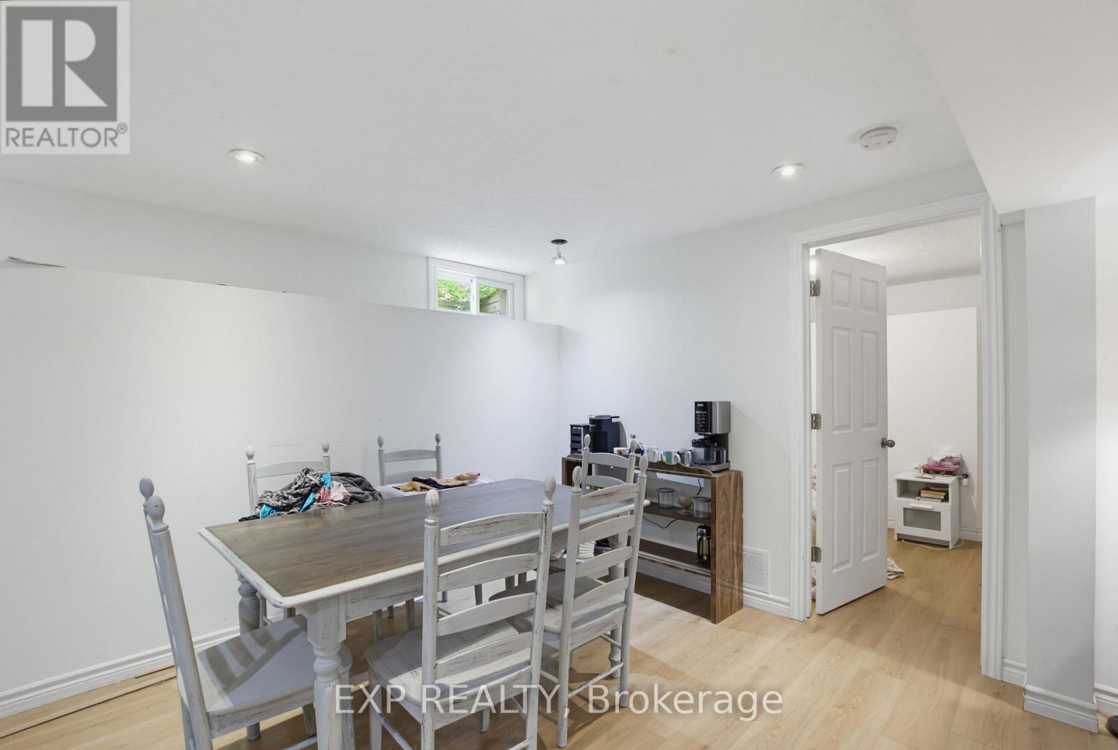 121 MOUNT PLEASANT AVENUE - Image 27
