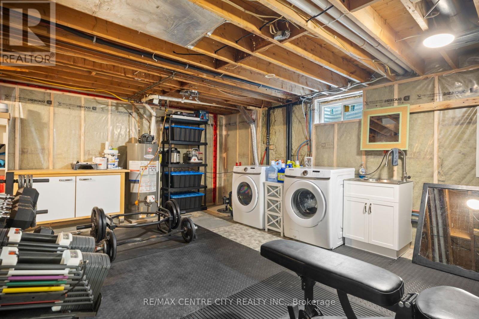684 MACYOUNG DRIVE - Image 22