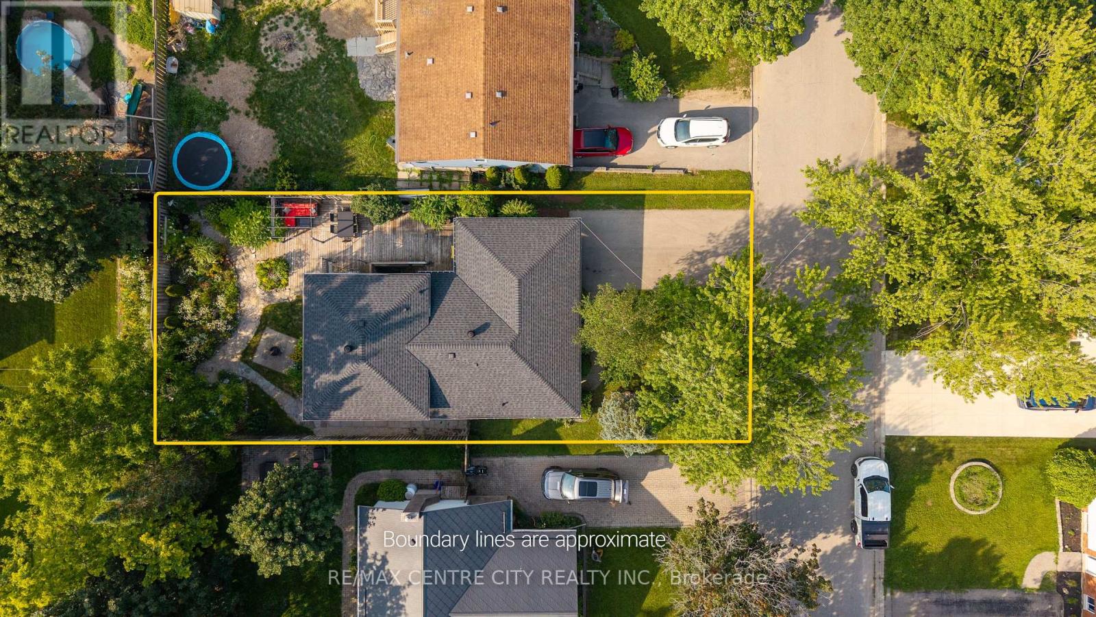 684 MACYOUNG DRIVE - Image 32
