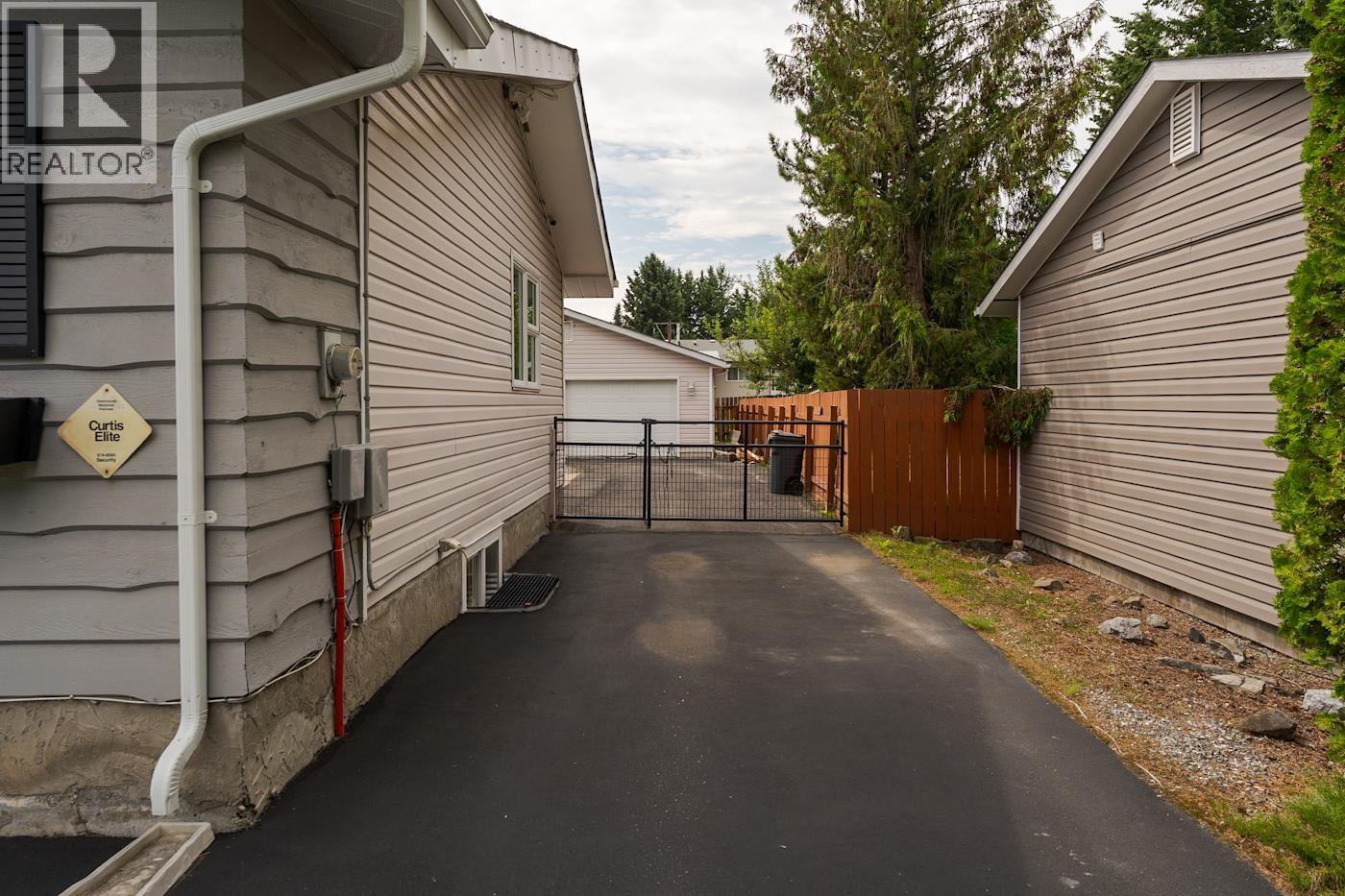Photo 21 of 21 — 7817 PIEDMONT CRESCENT · Prince George, BC