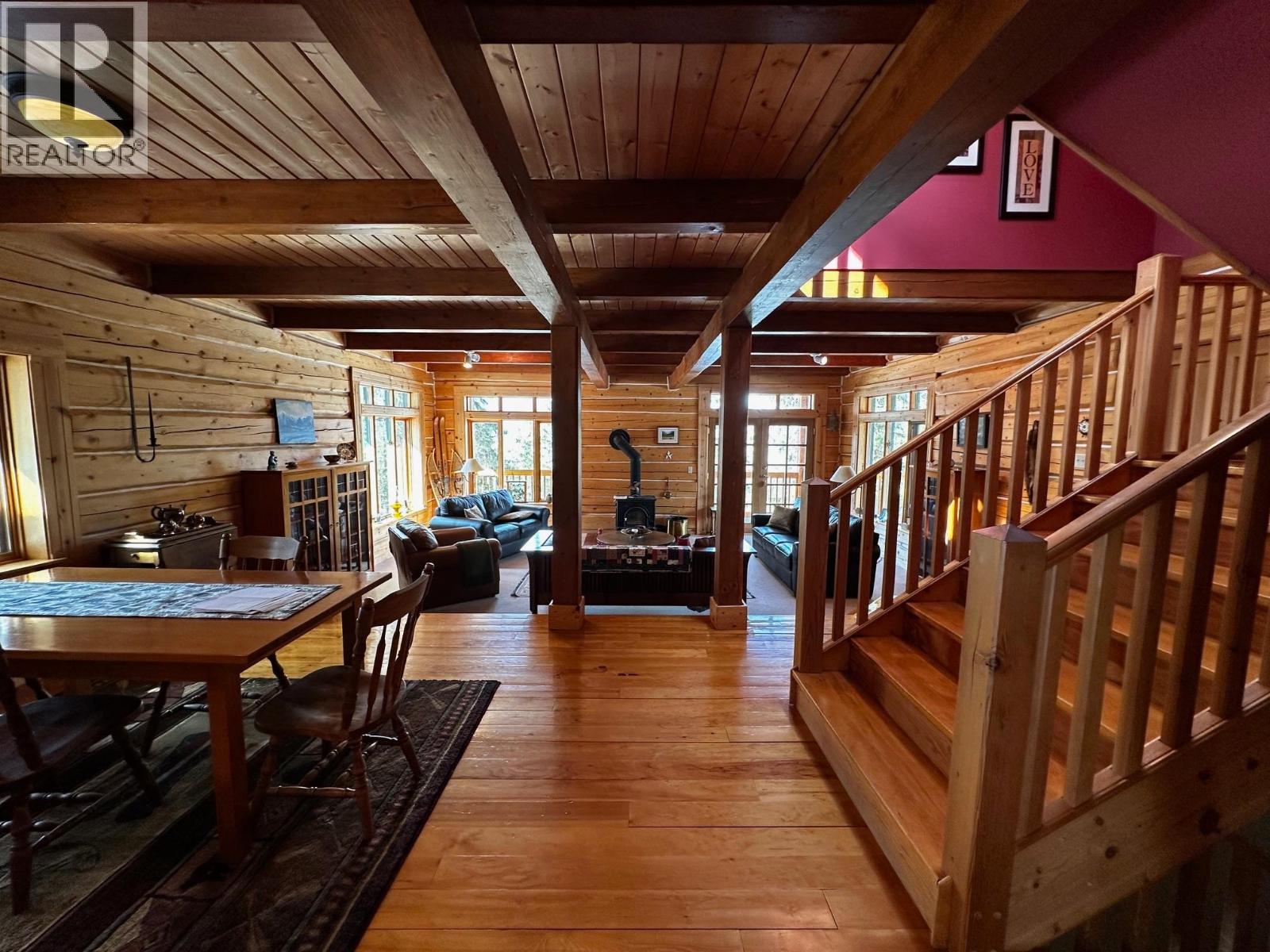 2071 HIGHLAND ROAD - 9