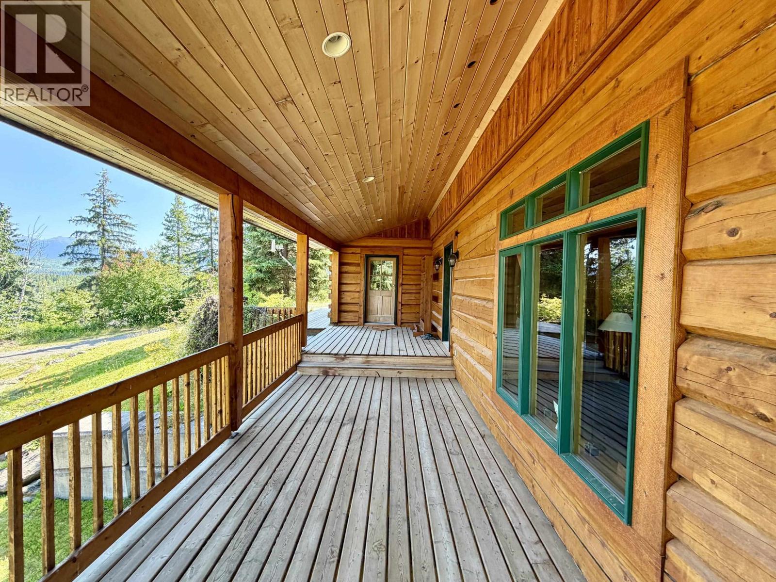 2071 HIGHLAND ROAD - 35