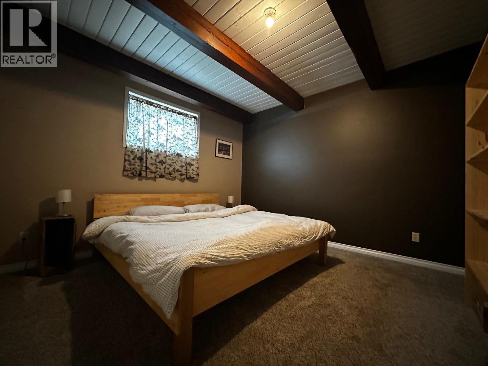2071 HIGHLAND ROAD - 31