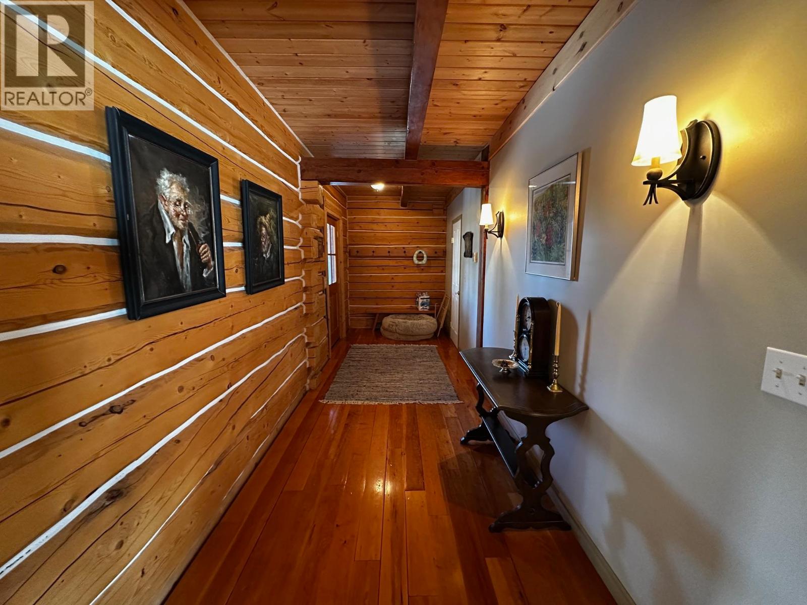 2071 HIGHLAND ROAD - 19