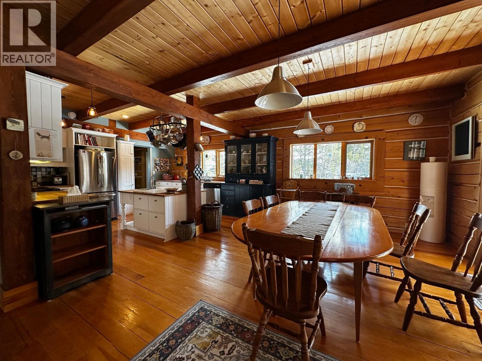 2071 HIGHLAND ROAD - 10
