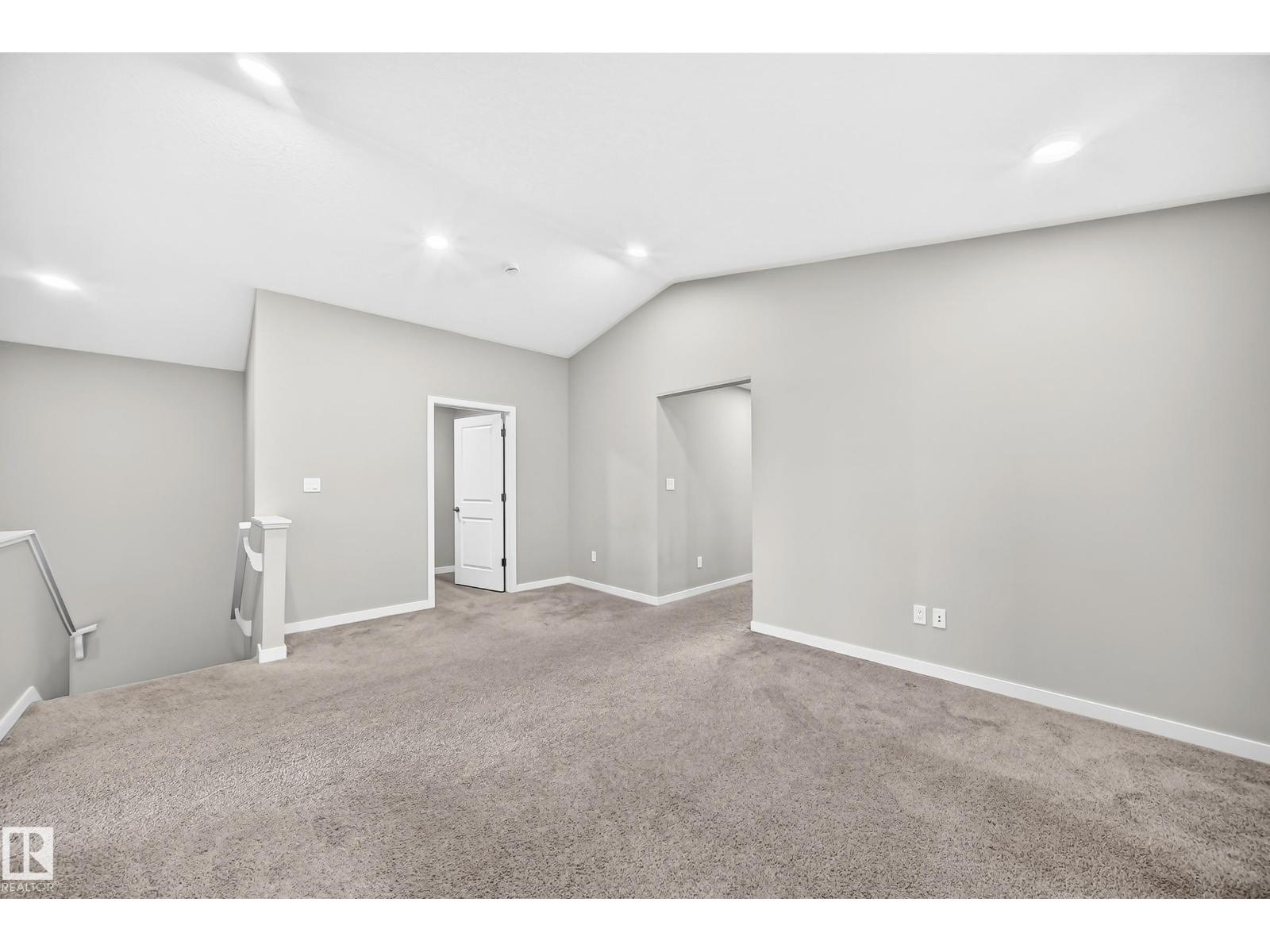 7056 182 Avenue NW - 32