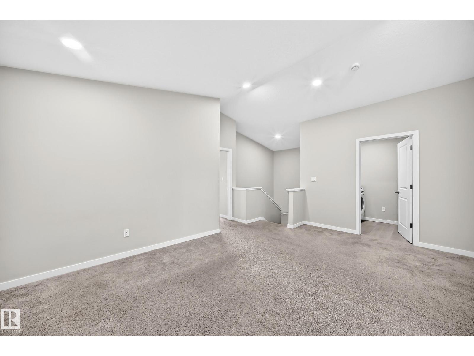 7056 182 Avenue NW - 33
