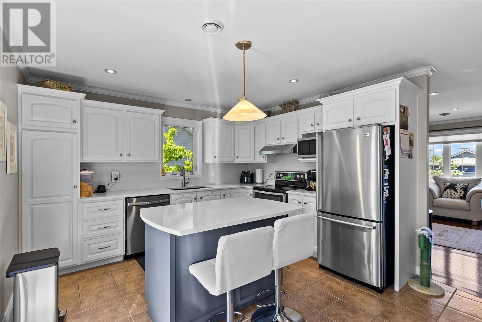 33 Bayberry Place - 2