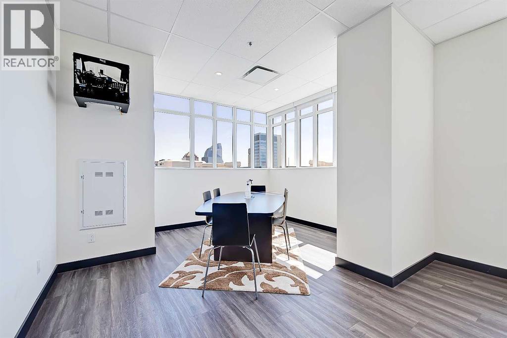#2304 930 6 Avenue SW - 33