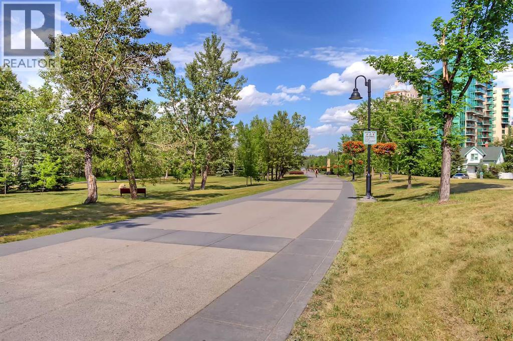 #2304 930 6 Avenue SW - 35