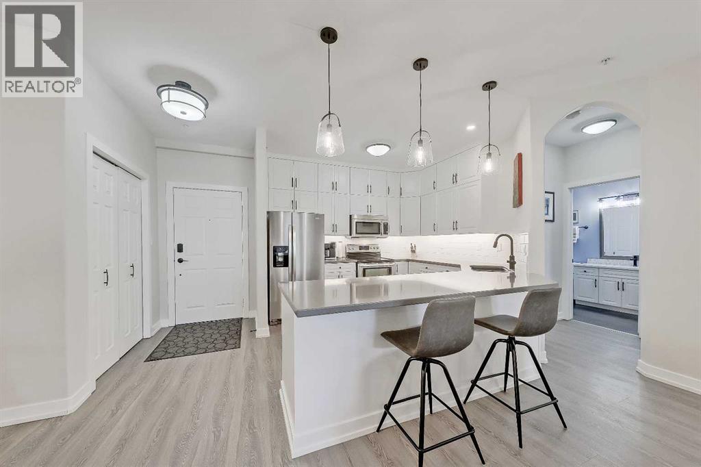 #402 2419 Erlton Road SW - 2