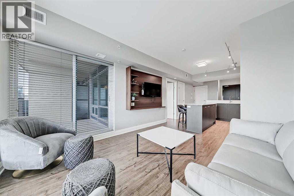 #2304 930 6 Avenue SW - 11