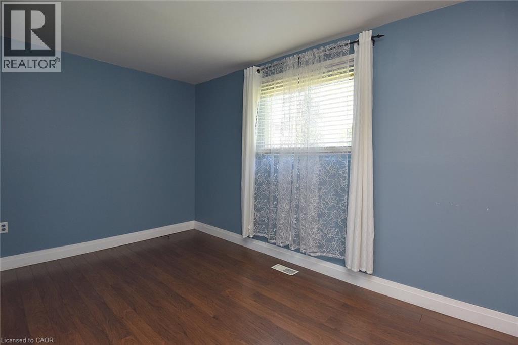 12 RAINHAM Street - 24