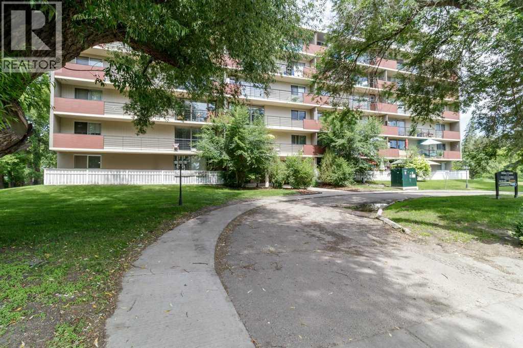 #203 4700 55 Street - 18