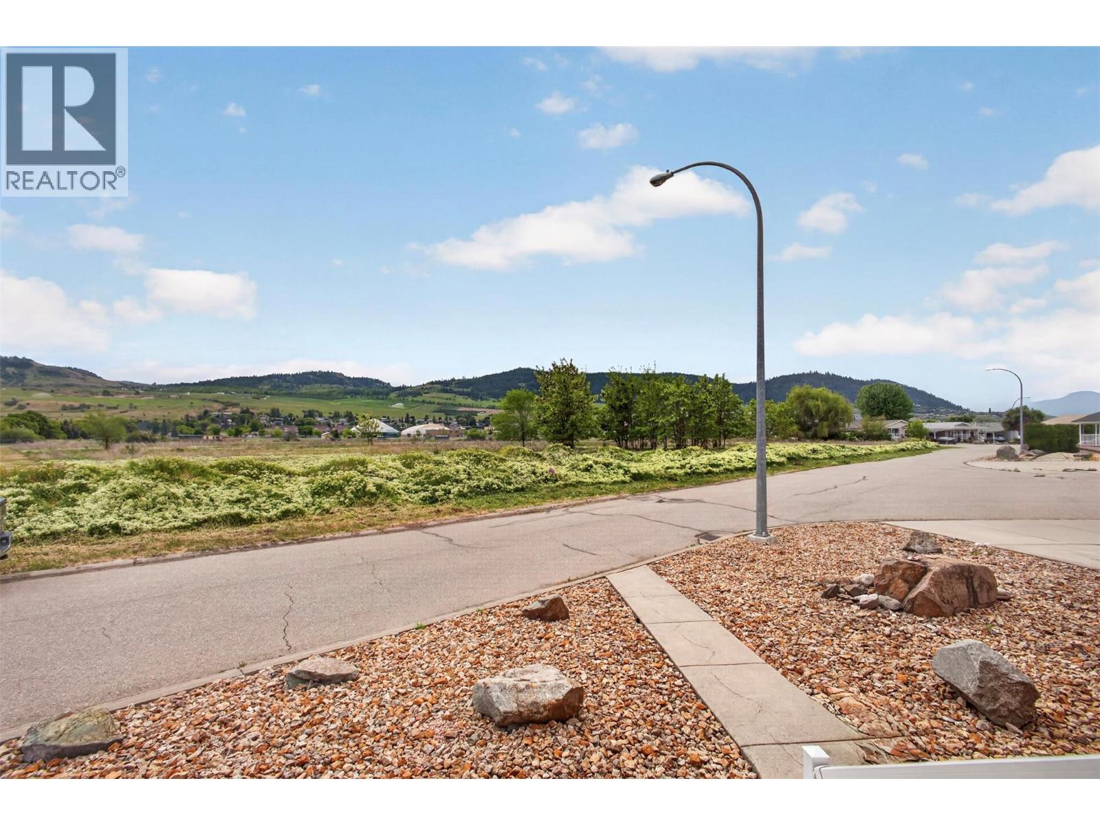 #76 6688 Tronson Road - 29