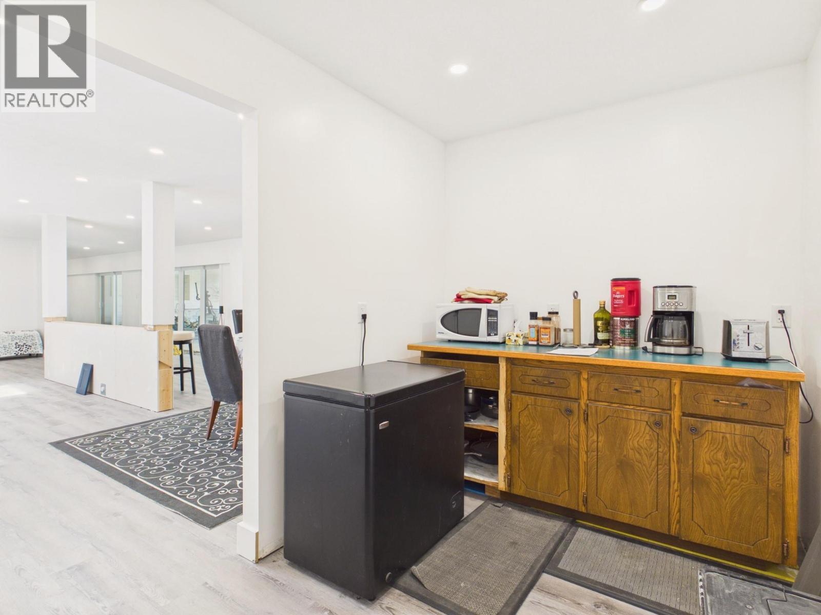 8209 Gala Crescent - 16