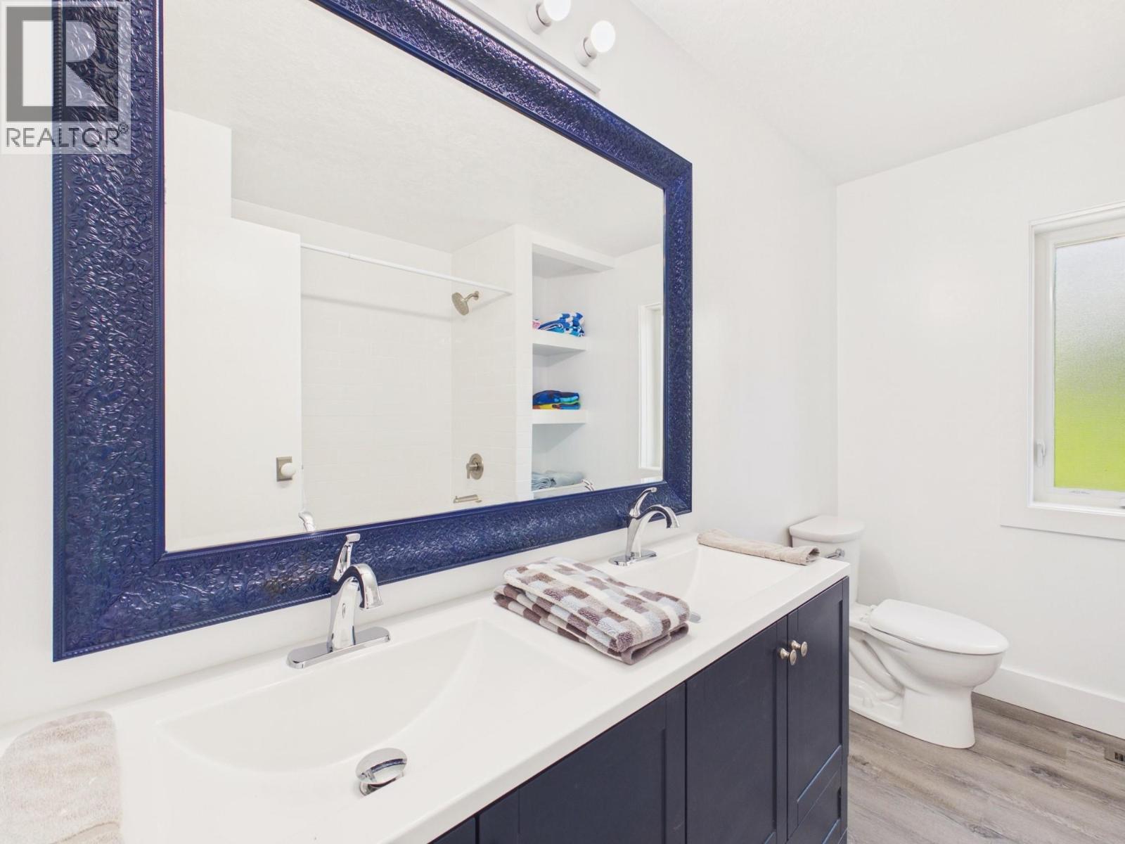 8209 Gala Crescent - 38