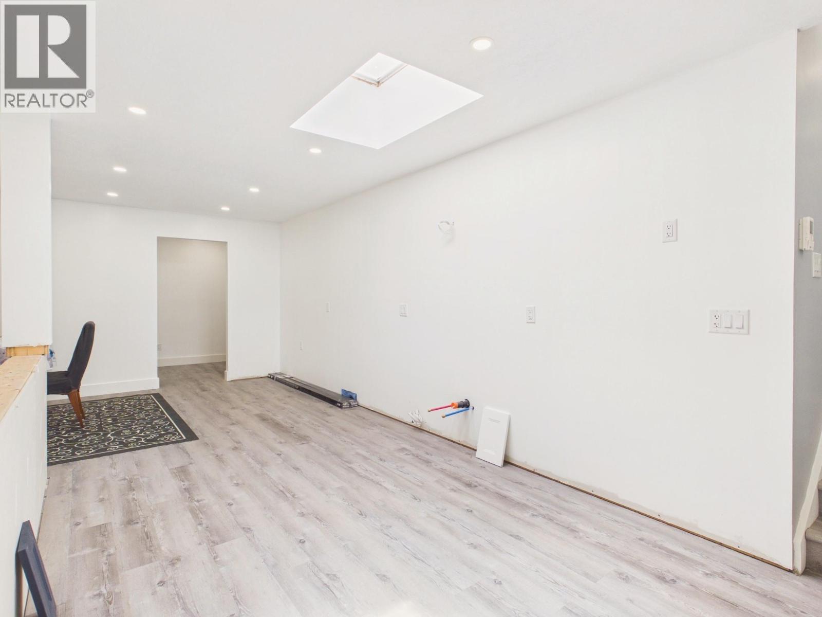 8209 Gala Crescent - 10