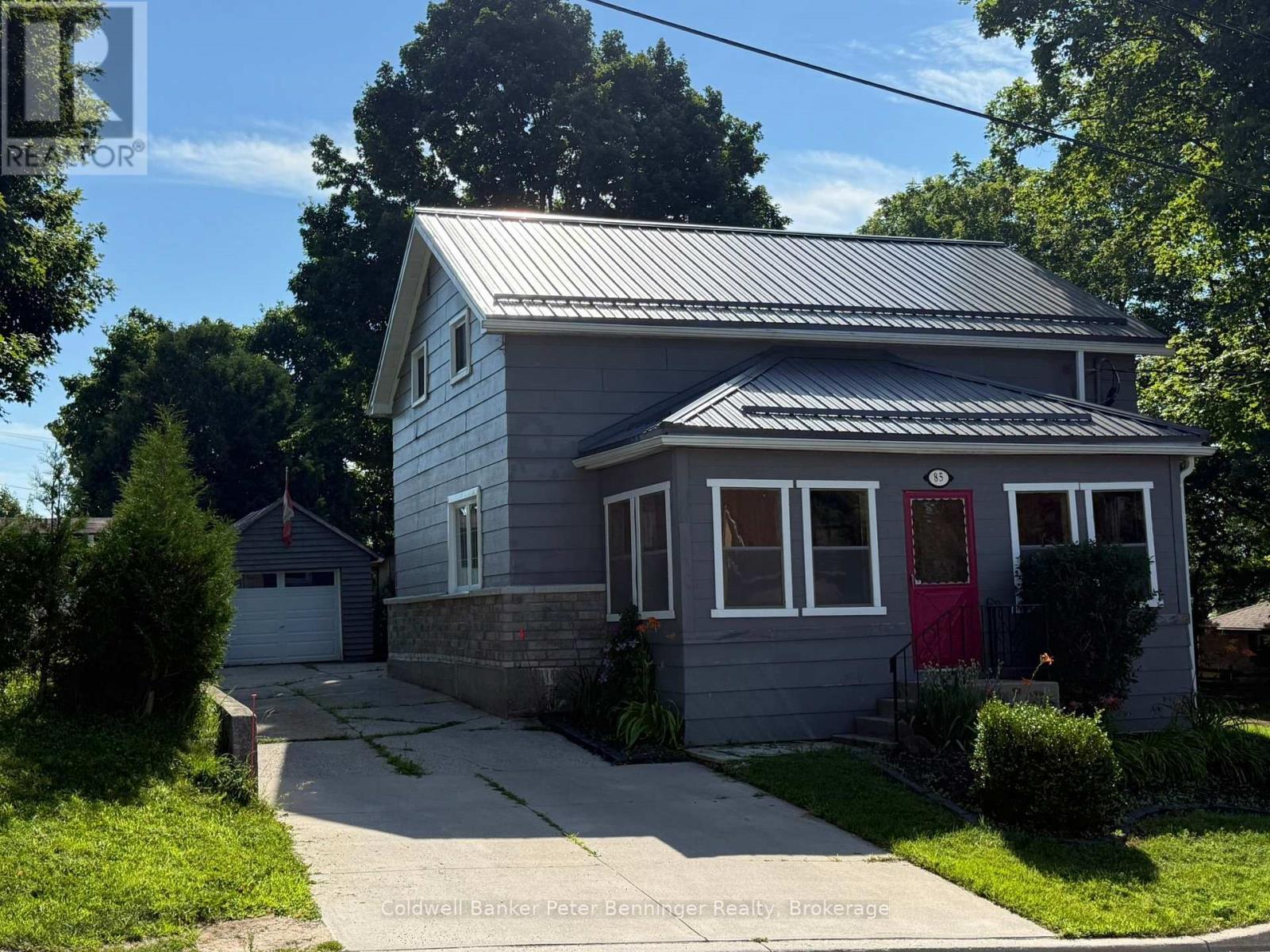 85 1ST AVENUE N - 2