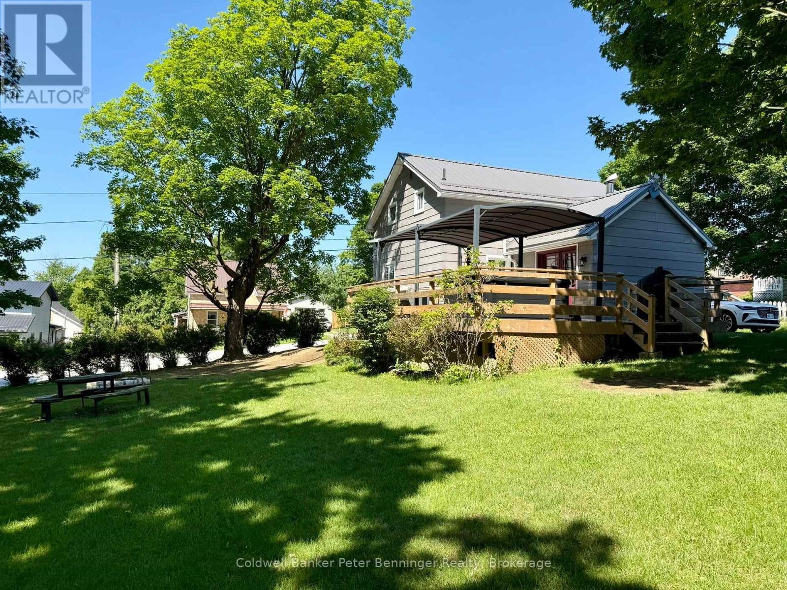 85 1ST AVENUE N - 41