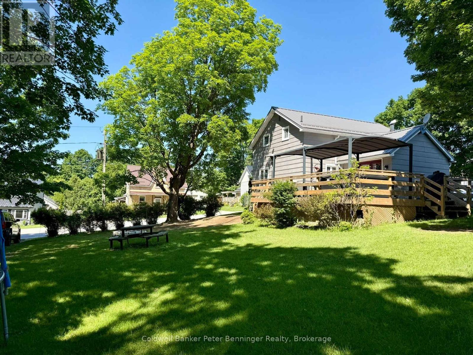 85 1ST AVENUE N - 42