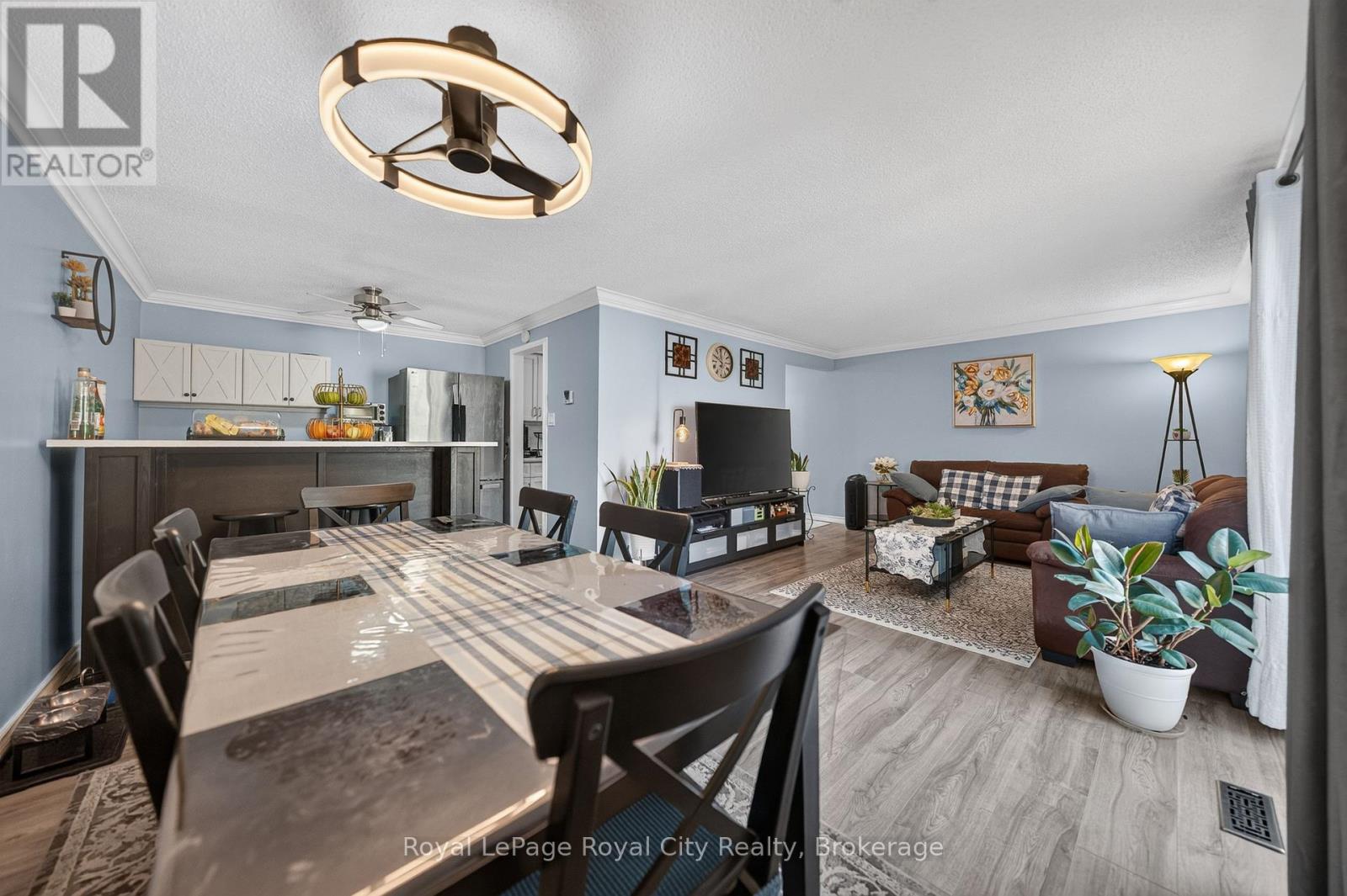 #58 539 WILLOW ROAD - Image 15