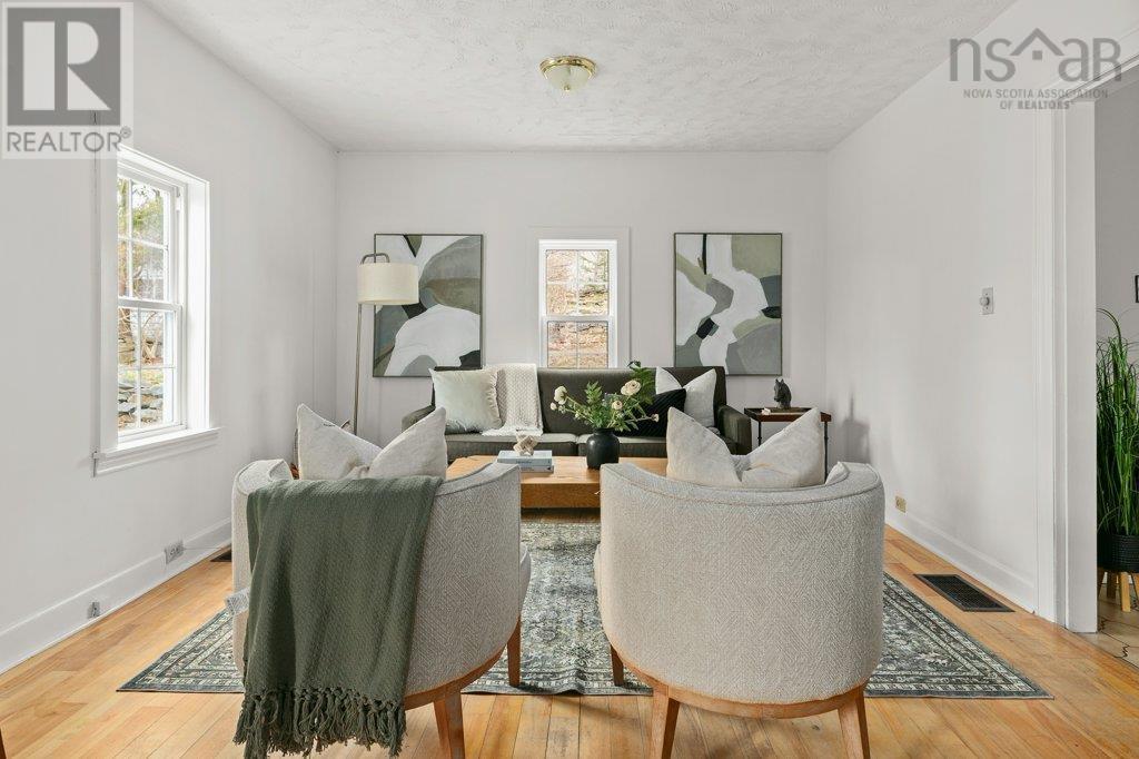 8 Emmerson Street - 22