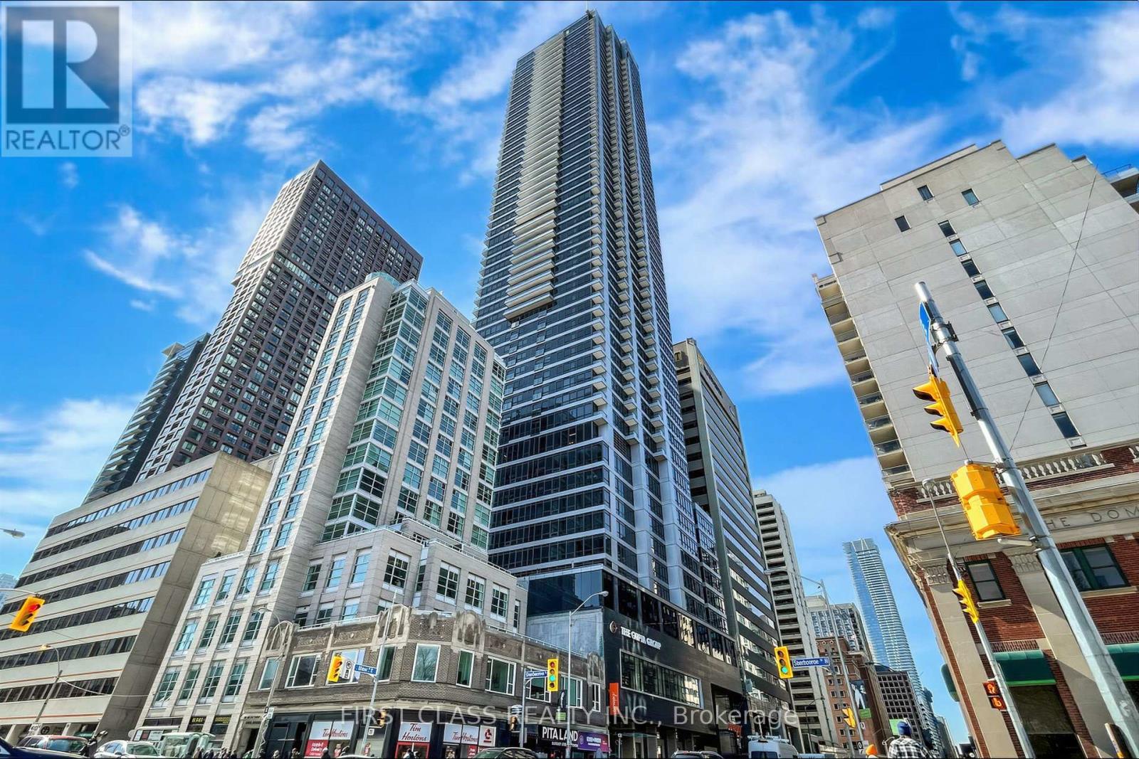 #4203 395 BLOOR STREET E - 1