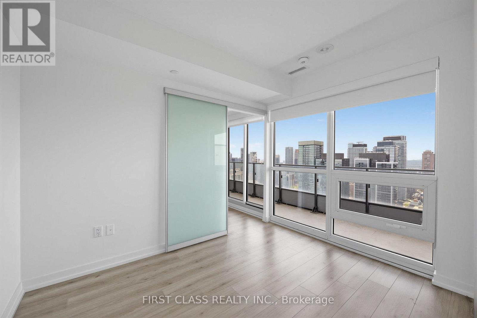 #4203 395 BLOOR STREET E - 11