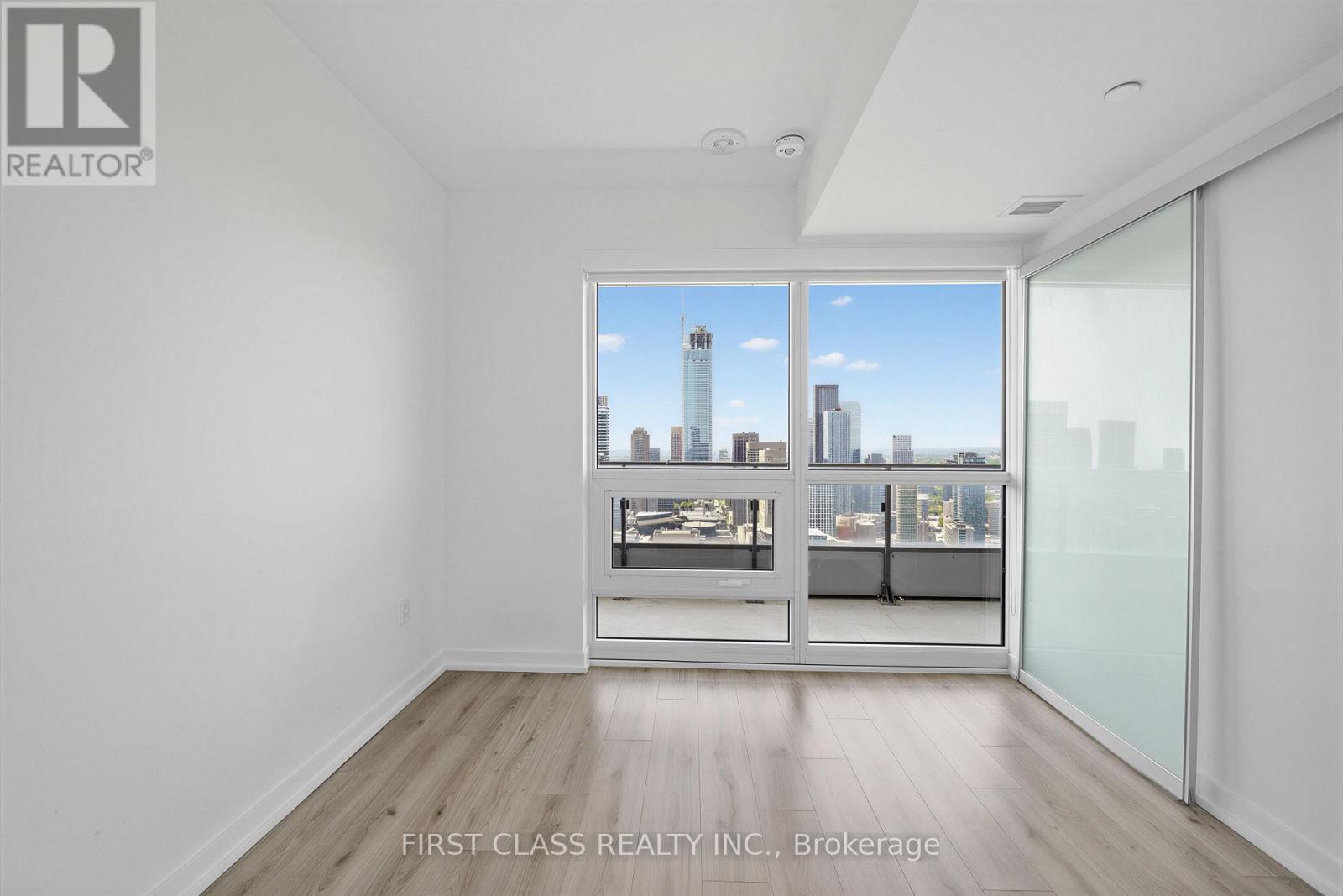 #4203 395 BLOOR STREET E - 15