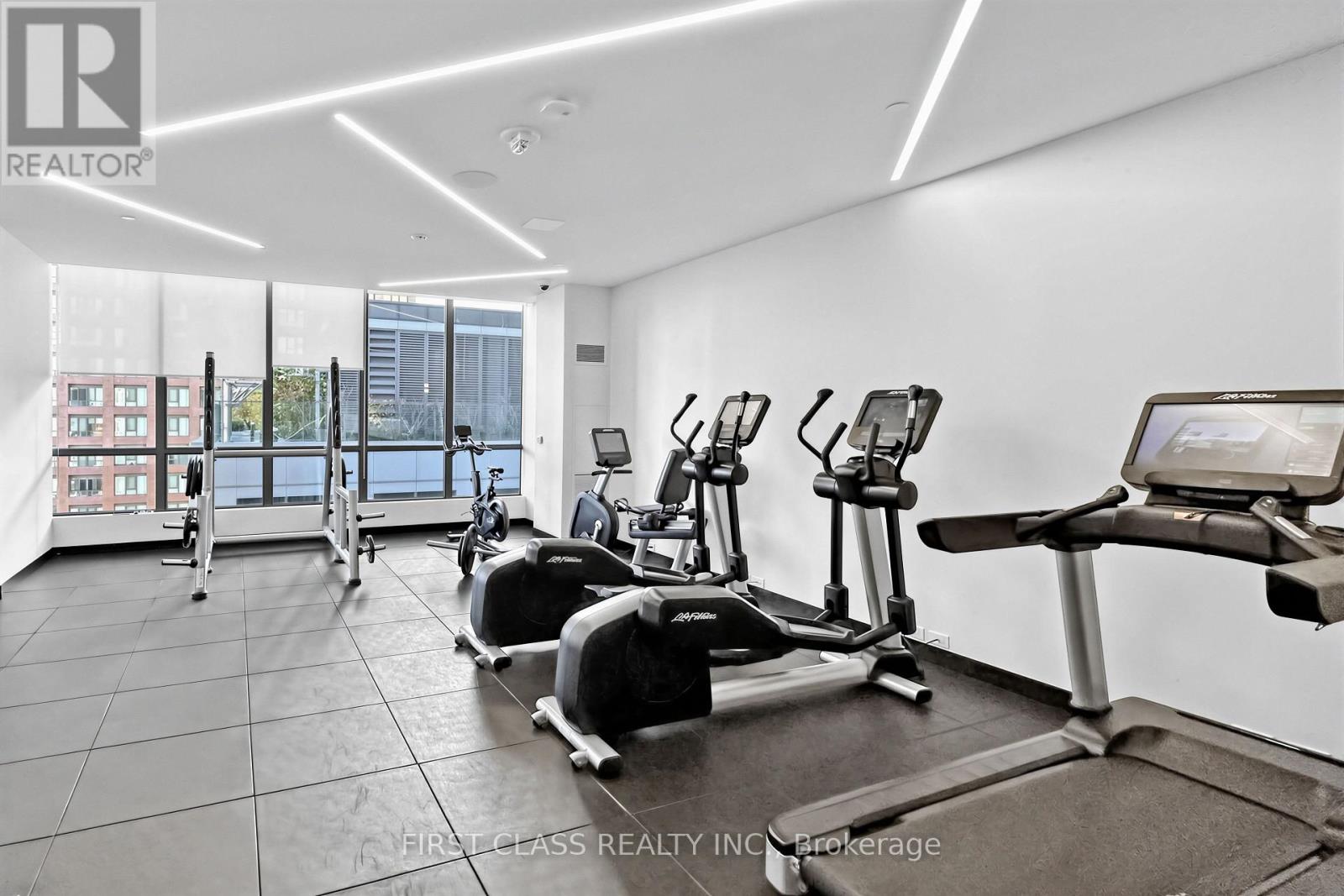 #4203 395 BLOOR STREET E - 31