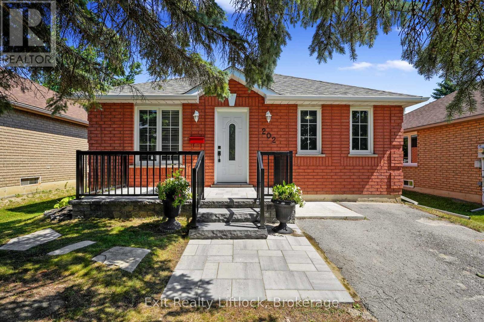202 MILROY DRIVE - 1