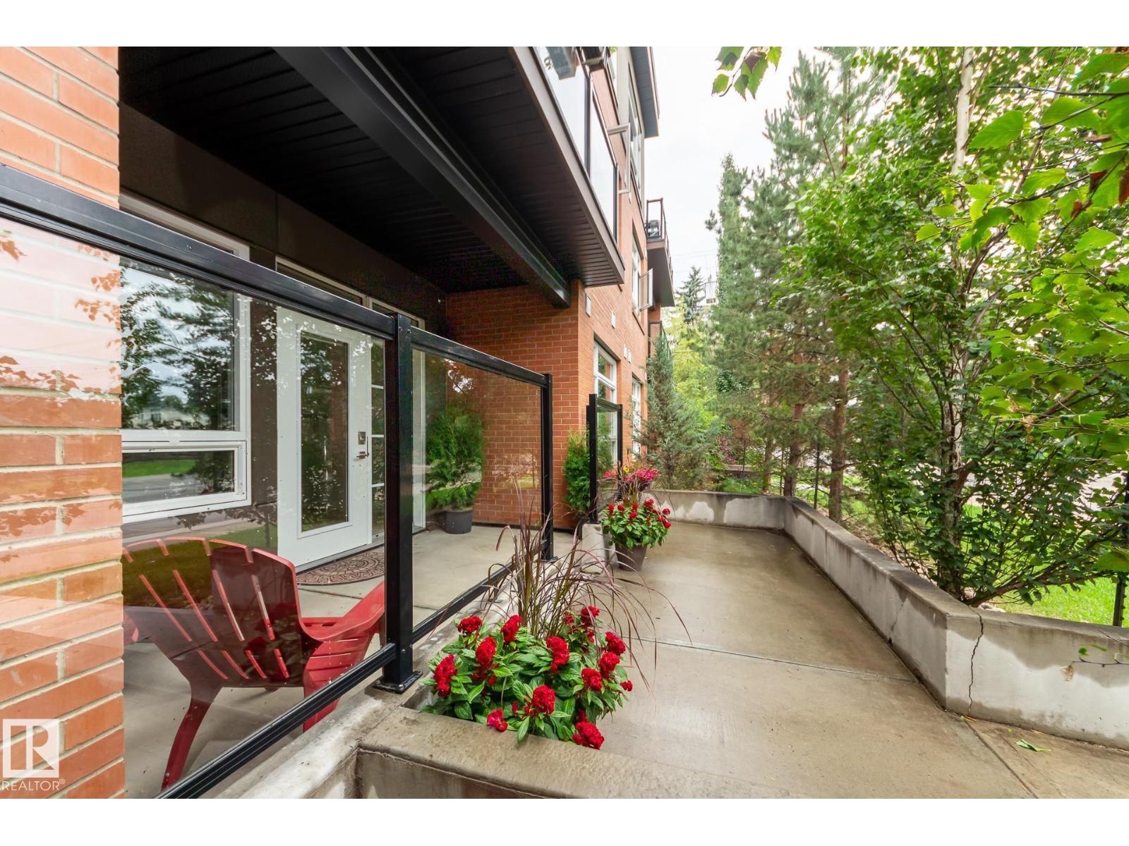 #102 10606 84 AV NW - 22